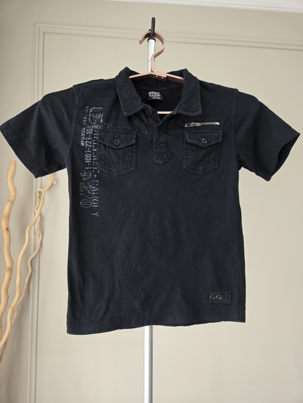 First Wave Black Polo Tshirt Sz.6/7
